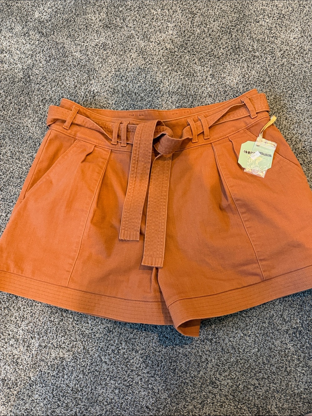 Women’s High-Waist Belted Rust Shorts